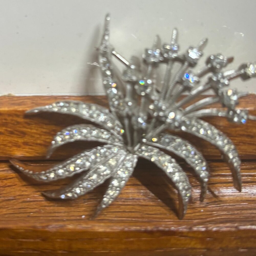 VINTAGE ART DECO RARE POLCINI LEDO RHINESTONE SPRAY BROOCH PIN 2" H